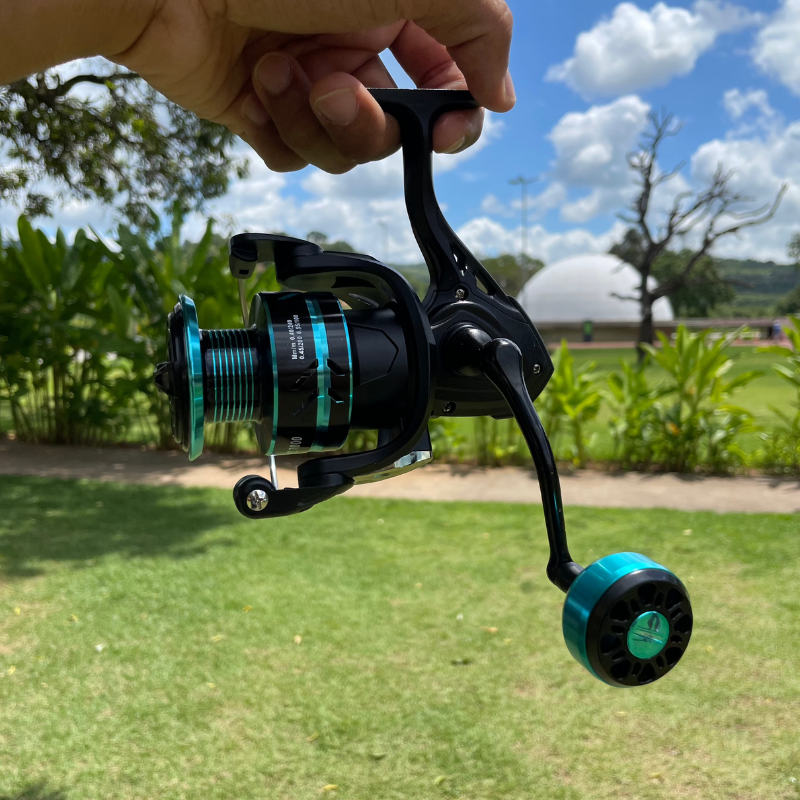 Molinete Kingpesque AzureX Com Até 10kg Drag + Óculos Polarizado Kingpesque Grátis