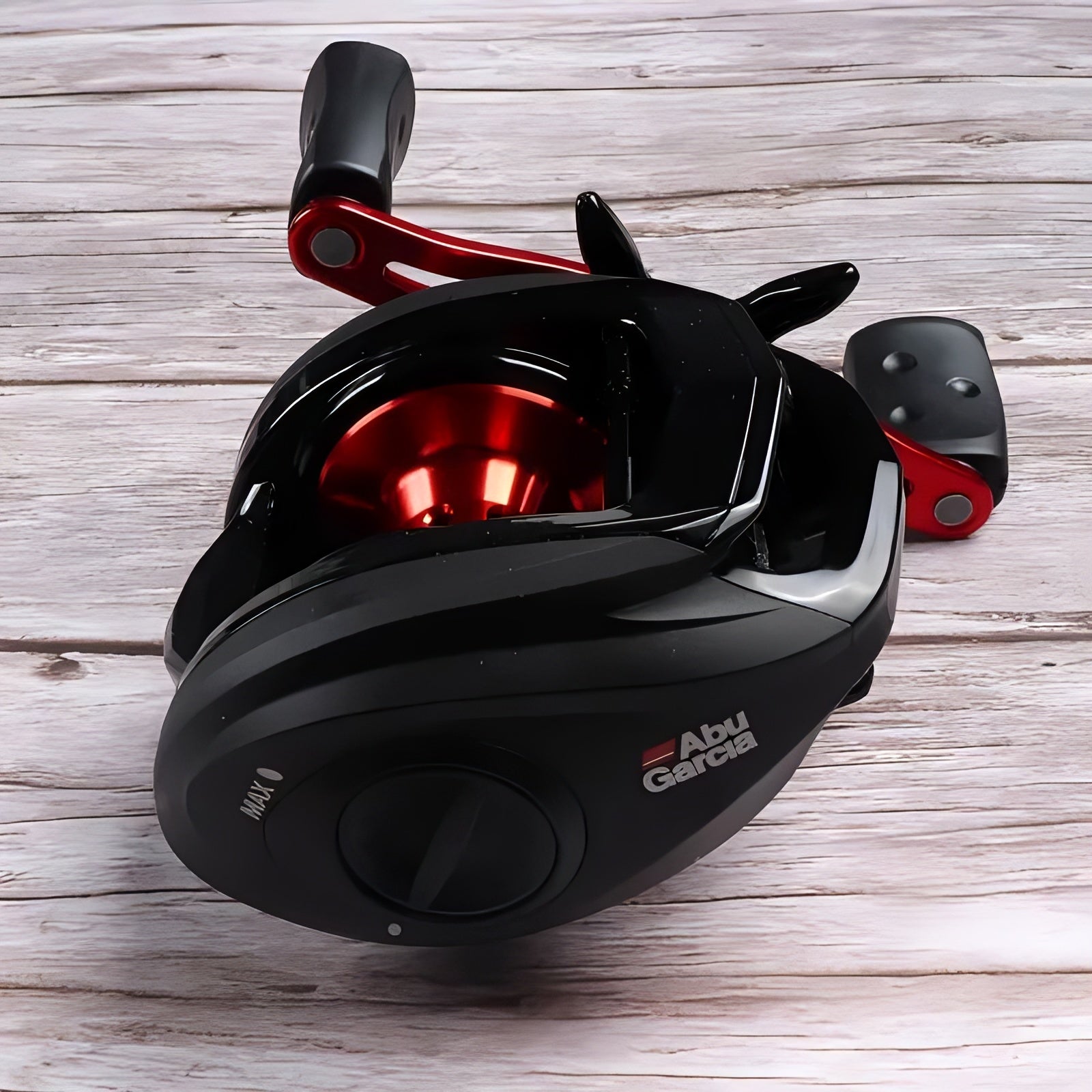 Carretilha Abu Garcia Black Max3 Anti-Cabeleira Drag 8,1kg Com 5 Rolamentos de Aço Inoxidável