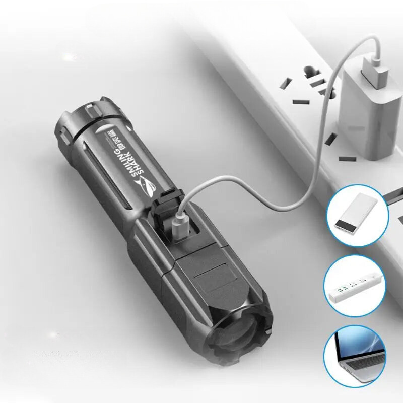 Lanterna Tática LED Recarregável USB Impermeável Longo Alcance